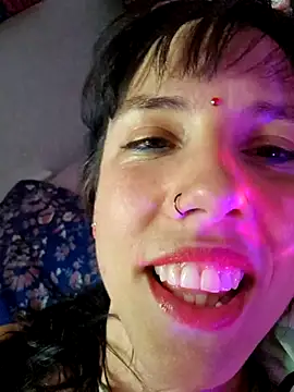 Lyrass online show from April 2026 06:09:01 PM