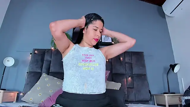 DulceAurora   online show from March 2026 04:48:01 AM