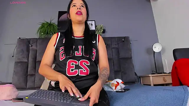 DulceAurora   online show from March 2026 01:28:01 AM