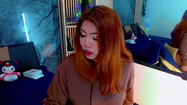 Snapshot of Isalombardi chatting on February 2026 04:00:02 AM Isalombardi online show from February 2026 04:00:02 AM