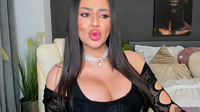 Sonia  Rey online show from July 2026 12:31:01 PM