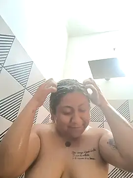 EmpaticBolillo online show from February 2026 09:33:02 PM