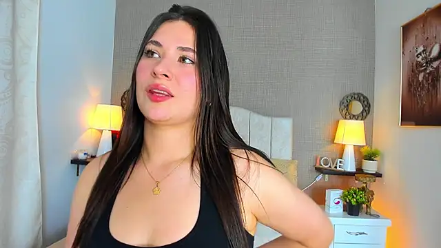 Snapshot of ValeryLovee chatting on June 2026 02:53:01 AM ValeryLovee online show from June 2026 02:53:01 AM