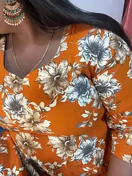 Ayesha mahi online show from April 2026 10:04:02 AM