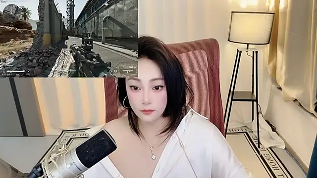 Snapshot of Daisy-77 chatting on June 2026 01:45:01 PM Daisy-77 online show from June 2026 01:45:01 PM