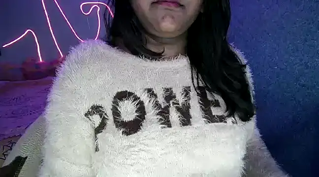 expression queen online show from February 2025 07:14:02 PM