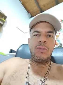 Snapshot of latinmartin73 chatting on June 2026 04:46:01 AM latinmartin73 online show from June 2026 04:46:01 AM