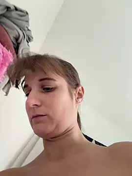 jennifer11772 online show from March 2026 12:22:01 PM