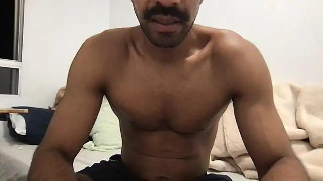 Snapshot of Lucascacaca chatting on June 2026 09:08:02 PM Lucascacaca online show from June 2026 09:08:02 PM