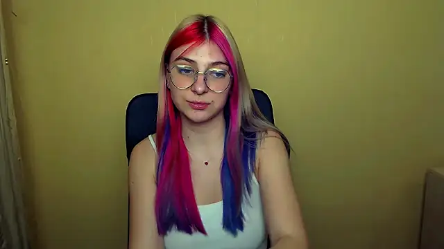 Luna Lush  online show from March 2025 10:45:01 AM