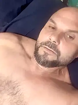 Javierchico online show from May 2026 08:15:01 PM
