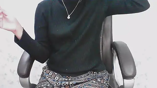 collage hoty online show from February 2026 02:39:02 AM