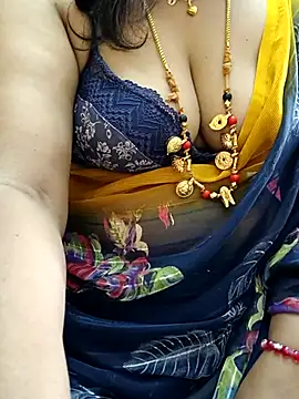 Snapshot of gaurika18 chatting on February 2025 06:54:02 AM gaurika18 online show from February 2025 06:54:02 AM