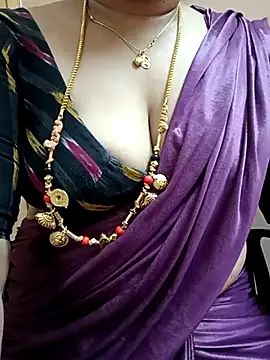 Snapshot of gaurika18 chatting on March 2025 02:02:02 PM gaurika18 online show from March 2025 02:02:02 PM