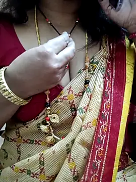 Snapshot of gaurika18 chatting on March 2025 02:26:01 PM gaurika18 online show from March 2025 02:26:01 PM