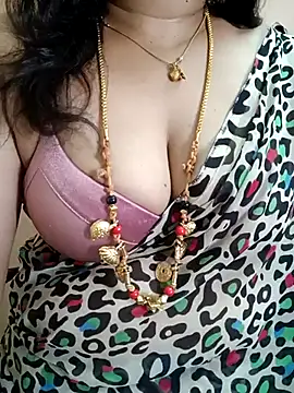 Snapshot of gaurika18 chatting on March 2025 05:18:02 AM gaurika18 online show from March 2025 05:18:02 AM