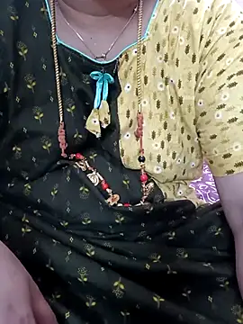 Snapshot of gaurika18 chatting on March 2025 07:47:02 PM gaurika18 online show from March 2025 07:47:02 PM