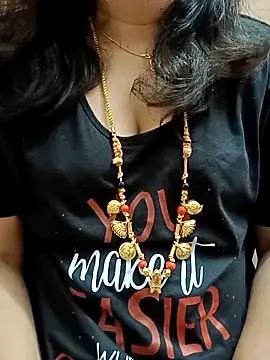 Snapshot of gaurika18 chatting on March 2025 10:44:01 PM gaurika18 online show from March 2025 10:44:01 PM