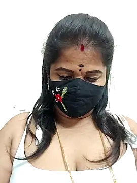 gaurika18 online show from April 2026 03:53:01 PM