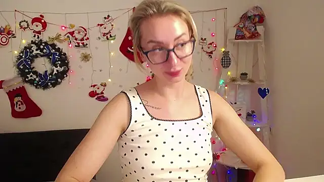 VasilisaSii online show from January 2025 12:24:01 PM