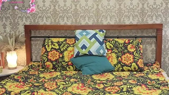 Lill Mary online show from March 2026 01:55:02 AM