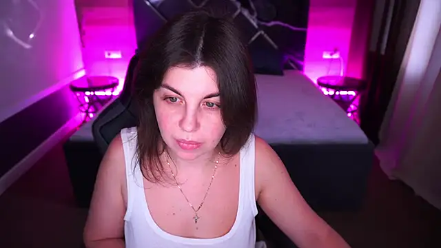 MirandaWong online show from November 2025 06:45:02 AM