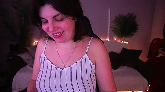 MirandaWong online show from April 2026 05:29:02 AM