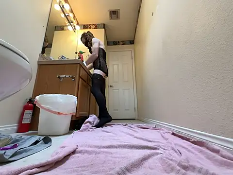 Johndoe2292 online show from February 2026 08:32:01 PM