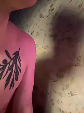 Family-Mm1 online show from April 2026 01:30:01 PM