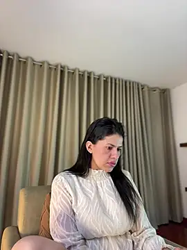 Alice Biel online show from June 2026 01:30:01 AM