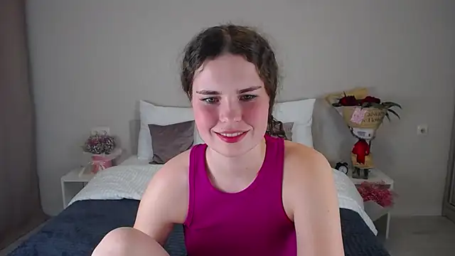 AlenaDast online show from March 2025 10:11:01 PM