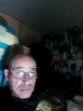 Kifkif012 online show from November 2025 02:33:01 AM