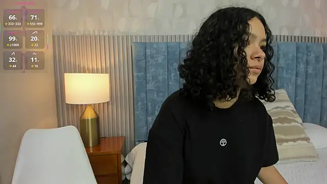 pretty sunlight  online show from December 2025 01:46:02 AM