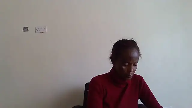 Snapshot of sweets_80 chatting on June 2026 12:44:02 PM sweets 80 online show from June 2026 12:44:02 PM