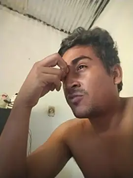 ArmandoDG18 online show from June 2026 03:23:01 PM