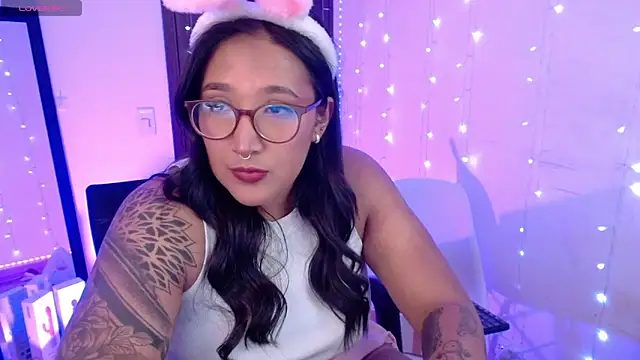 Lissa1   online show from April 2026 02:09:02 AM