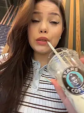 Chloe  Moon online show from March 2026 02:10:02 PM