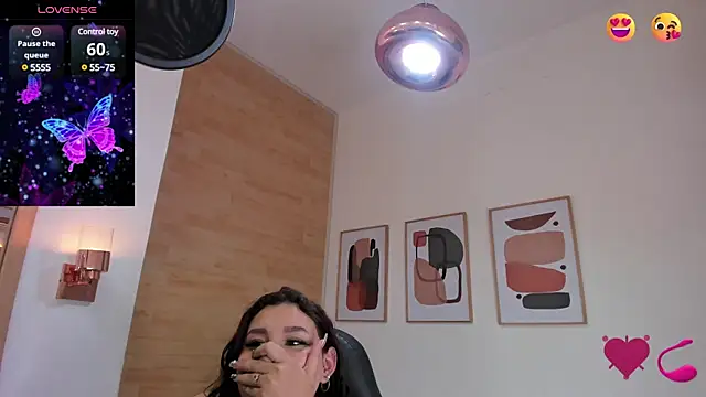 Snapshot of lilith_guzman chatting on December 2024 04:09:01 AM lilith guzman online show from December 2024 04:09:01 AM