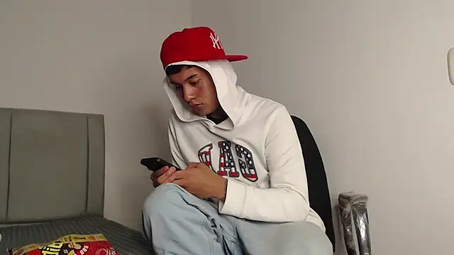 alex-lover online show from March 2026 03:44:01 AM