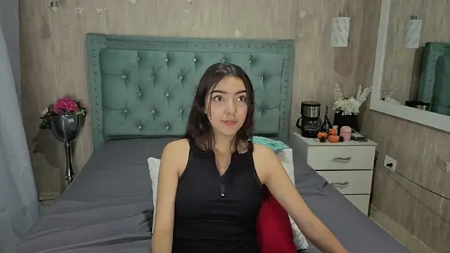 Snapshot of Marcelaa_fox chatting on May 2026 08:38:02 PM Marcelaa fox online show from May 2026 08:38:02 PM