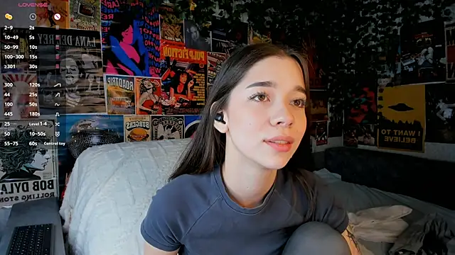 Butterflys1268 online show from March 2025 09:37:01 PM