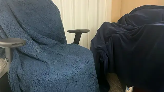 tevinhawkin online show from April 2026 06:29:02 AM