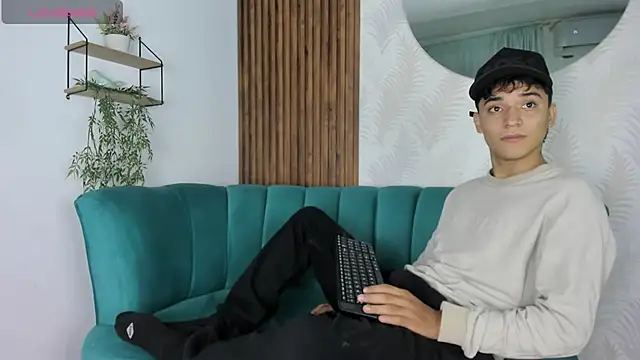 Austin Cardieff online show from March 2025 12:58:01 PM