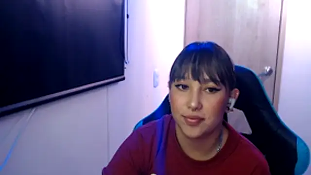 Skarlet Adams28 online show from June 2026 01:11:01 AM