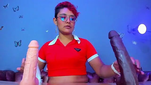 Kaira mosse online show from April 2026 01:41:01 PM