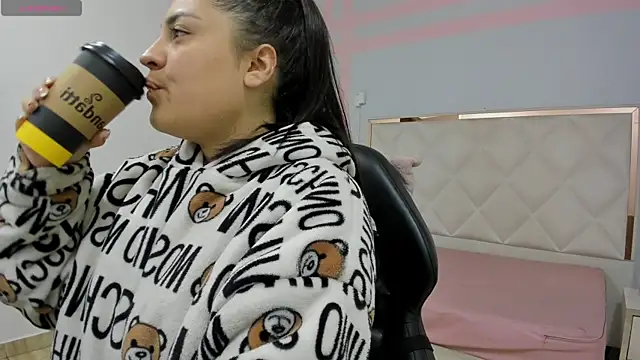 Brendda tay online show from April 2026 03:18:01 AM