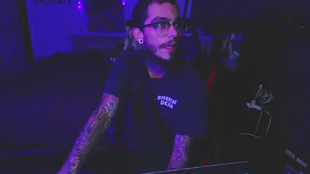 XMeF10 online show from December 2024 01:40:01 AM