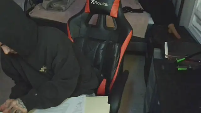 XMeF10 online show from January 2025 02:51:01 AM