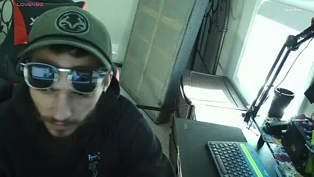 XMeF10 online show from February 2025 05:57:01 PM