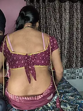 Shivani Mumbai85 online show from December 2025 05:40:02 PM